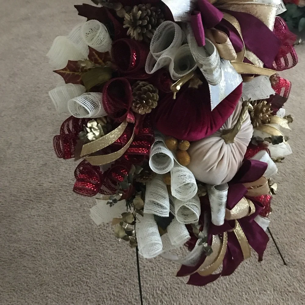 Elegant Holiday Wreath with Burgundy and Gold Accents